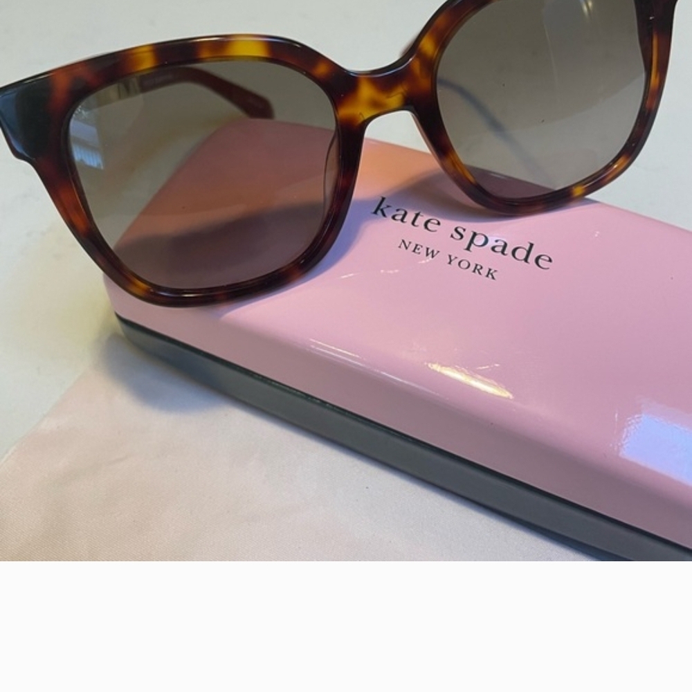 Kate Spade Tortiseshell Sunglasses With Case